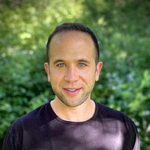 Meet your Posher, Sam